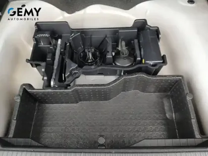 Photo 37 Peugeot 2008  BlueHDi 130 S&S EAT8