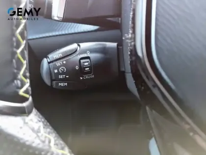 Photo 15 Peugeot 2008  BlueHDi 130 S&S EAT8