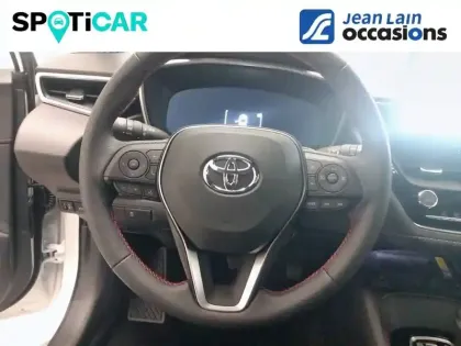 Photo 8 Toyota Corolla  Touring Sports Hybride 178ch