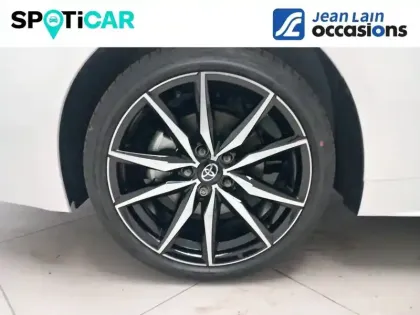 Photo 12 Toyota Corolla  Touring Sports Hybride 178ch