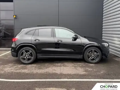 Photo 35 Mercedes GLA  200 d 8G-DCT