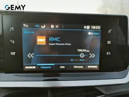 Photo 13 Peugeot 2008  PureTech 130 S&S EAT8