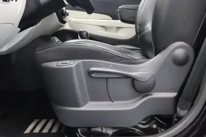 Photo 33 Renault Captur  TCe 150 FAP EDC