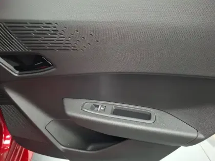 Photo 38 Renault Clio  E-Tech full hybrid 160 ch