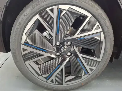 Photo 35 Renault Clio  E-Tech full hybrid 160 ch