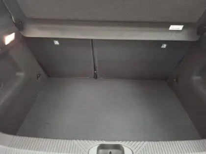 Photo 32 Renault Clio  E-Tech full hybrid 160 ch