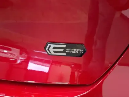 Photo 31 Renault Clio  E-Tech full hybrid 160 ch