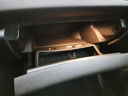 Photo 40 Renault Megane Mégane IV Estate Blue dCi 115 - 21N