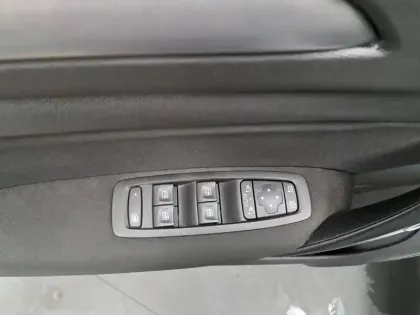 Photo 29 Renault Megane Mégane IV Estate Blue dCi 115 - 21N