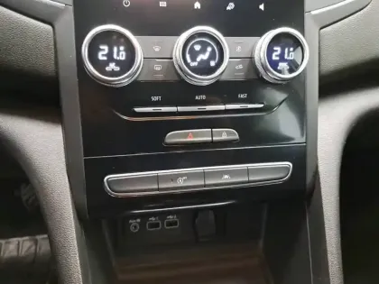 Photo 33 Renault Megane Mégane IV Estate Blue dCi 115 - 21N