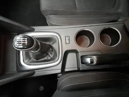 Photo 32 Renault Megane Mégane IV Estate Blue dCi 115 - 21N