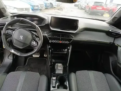 Photo 10 Peugeot 2008  BlueHDi 130 S&S EAT8