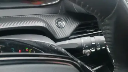 Photo 22 Peugeot 208  Electrique 50 kWh 136ch