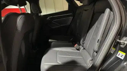 Photo 26 Audi Q3  Sportback 45 TFSIe  245 ch S tronic 6