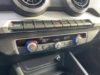 Photo 27 Audi Q2  35 TFSI 150 S tronic 7