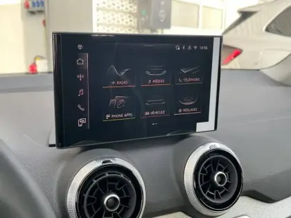 Photo 35 Audi Q2  35 TFSI 150 S tronic 7