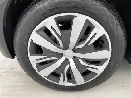 Photo 11 Peugeot 208  Electrique 50 kWh 136ch