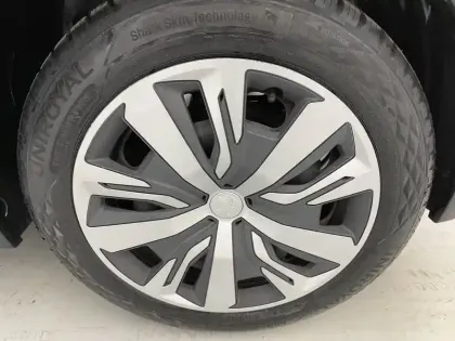 Photo 10 Peugeot 208  Electrique 50 kWh 136ch