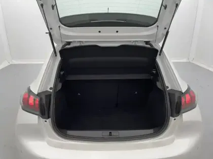 Photo 9 Peugeot 208  Electrique 50 kWh 136ch