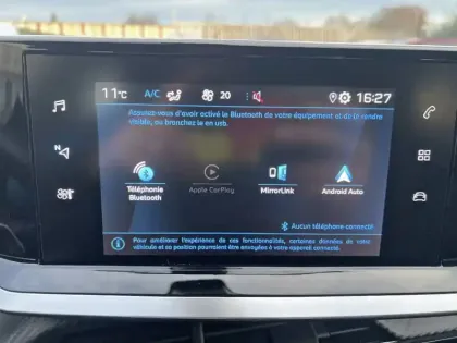 Photo 12 Peugeot 2008  PureTech 130 S&S EAT8