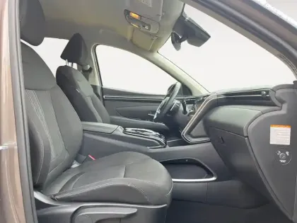 Photo 10 Hyundai Tucson  1.6 T-GDI 230 Hybrid BVA6