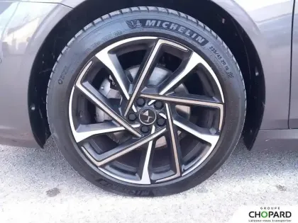 Photo 11 DS DS 9  Hybride E-Tense 250