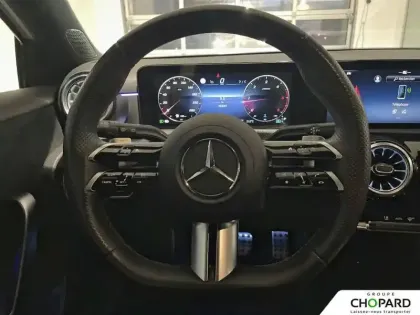 Photo 15 Mercedes Classe A  180 d 8G-DCT