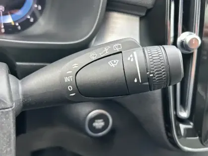 Photo 11 Volvo Xc40  B3 163 ch DCT7