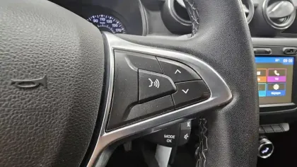 Photo 38 Dacia Duster  Blue dCi 115 4x2