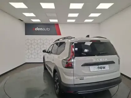 Photo 19 Dacia Jogger  Hybrid 155 7 places