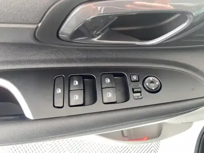 Photo 10 Hyundai I20  1.0 T-GDi 100 DCT-7