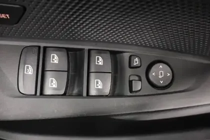 Photo 15 BMW Serie 4 Gran Coupe 420d xDrive 190 ch BVA8