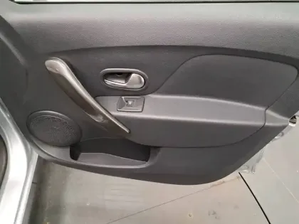 Photo 24 Dacia Sandero  TCe 90