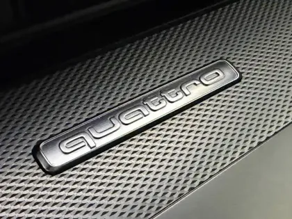 Photo 33 Audi A3 S3 Sportback TFSI 310 S tronic 7 Quattro