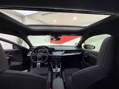 Photo 35 Audi A3 S3 Sportback TFSI 310 S tronic 7 Quattro