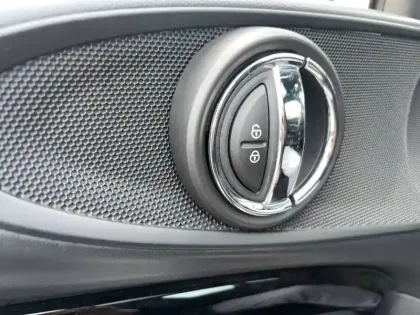 Photo 49 Mini Mini Clubman Cooper 136 ch DKG7