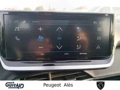 Photo 17 Peugeot 2008  Hybrid 136 e-DCS6