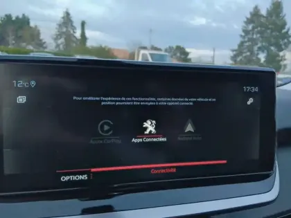 Photo 18 Peugeot 2008  PureTech 130 S&S EAT8