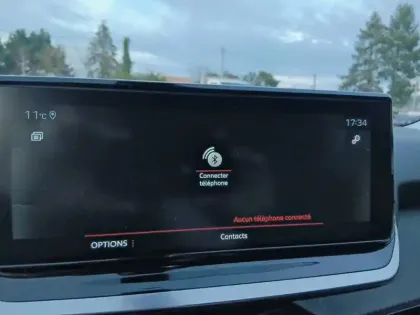 Photo 19 Peugeot 2008  PureTech 130 S&S EAT8