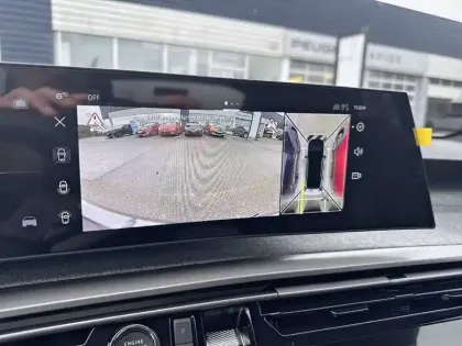 Photo 24 Peugeot 3008  Hybrid 145 e-DCS6