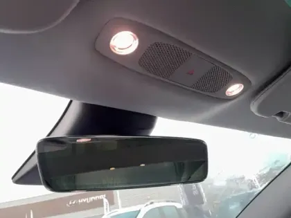 Photo 24 Tesla Model 3  Autonomie Standard Plus RWD