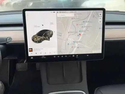 Photo 5 Tesla Model 3  Autonomie Standard Plus RWD