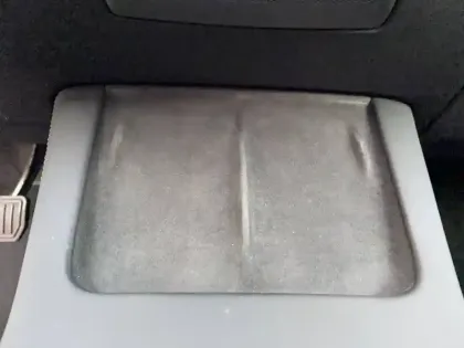 Photo 21 Tesla Model 3  Autonomie Standard Plus RWD