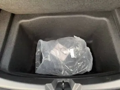 Photo 9 Tesla Model 3  Autonomie Standard Plus RWD