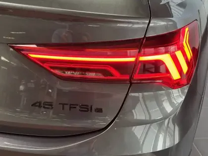 Photo 28 Audi Q3  Sportback 45 TFSIe  245 ch S tronic 6