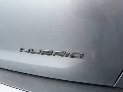 Photo 10 Peugeot 2008  Hybrid 136 e-DCS6