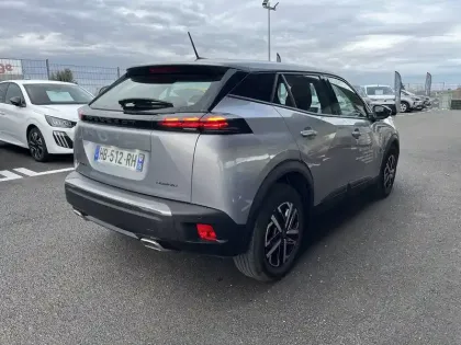 Photo 36 Peugeot 2008  Hybrid 136 e-DCS6