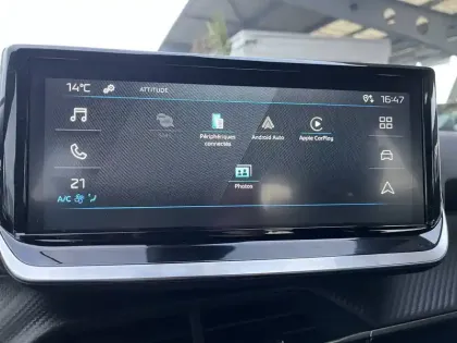 Photo 56 Peugeot 2008  Hybrid 136 e-DCS6