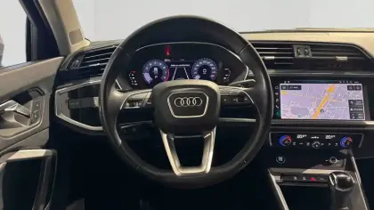 Photo 14 Audi Q3  35 TFSI 150 ch S tronic 7