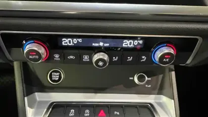 Photo 24 Audi Q3  35 TFSI 150 ch S tronic 7